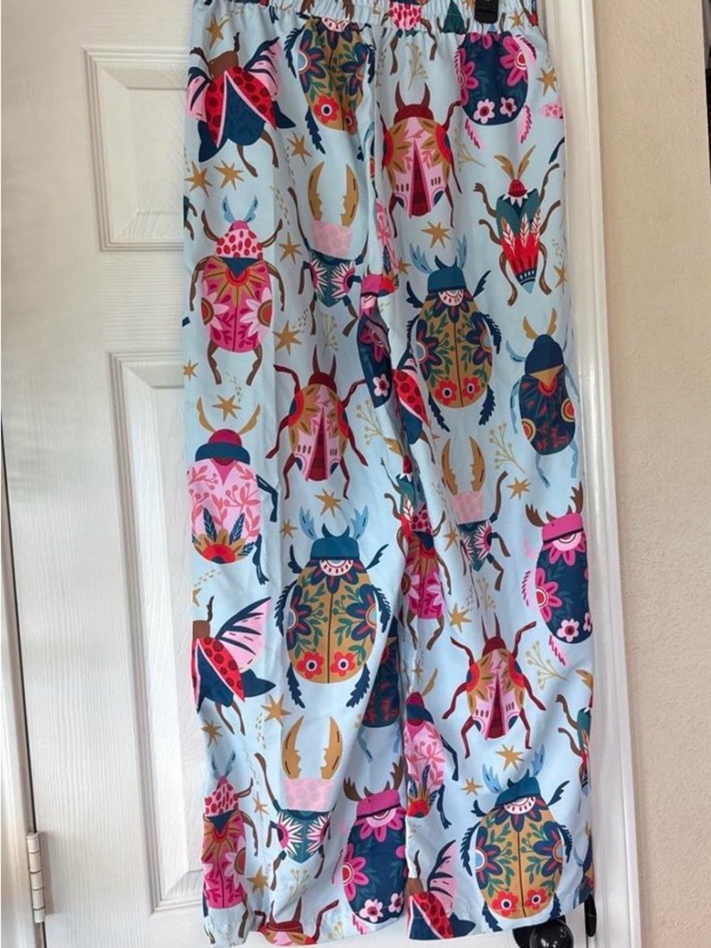M057 // NWOT unbranded insect pants - so cool // size L - Picture 2 of 3